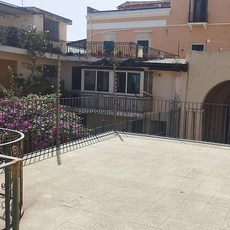 Ciuri Ciuri Lägenhet Acireale Exteriör bild
