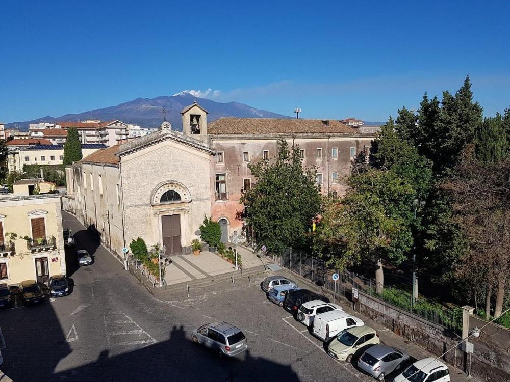 Ciuri Ciuri Lägenhet Acireale Exteriör bild